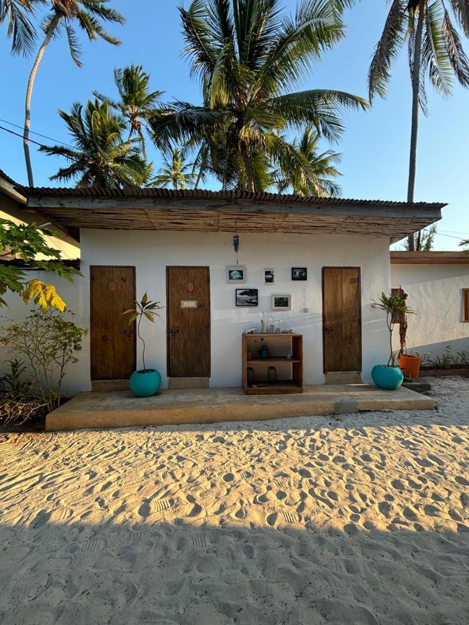 Meraki - Cafe Bar Rooms Paje Exterior photo